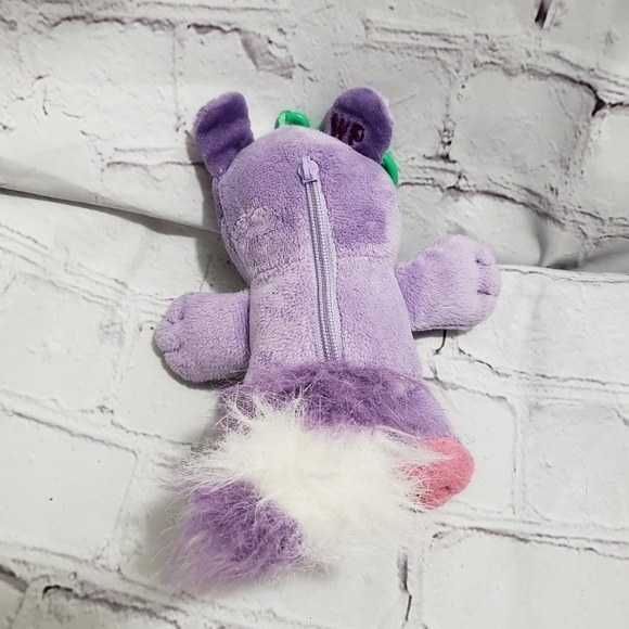 Wuggle Pets Clever Raccoon Backpack Keychain Clip Plush 6" Purple Embroidered - Picture 4 of 7